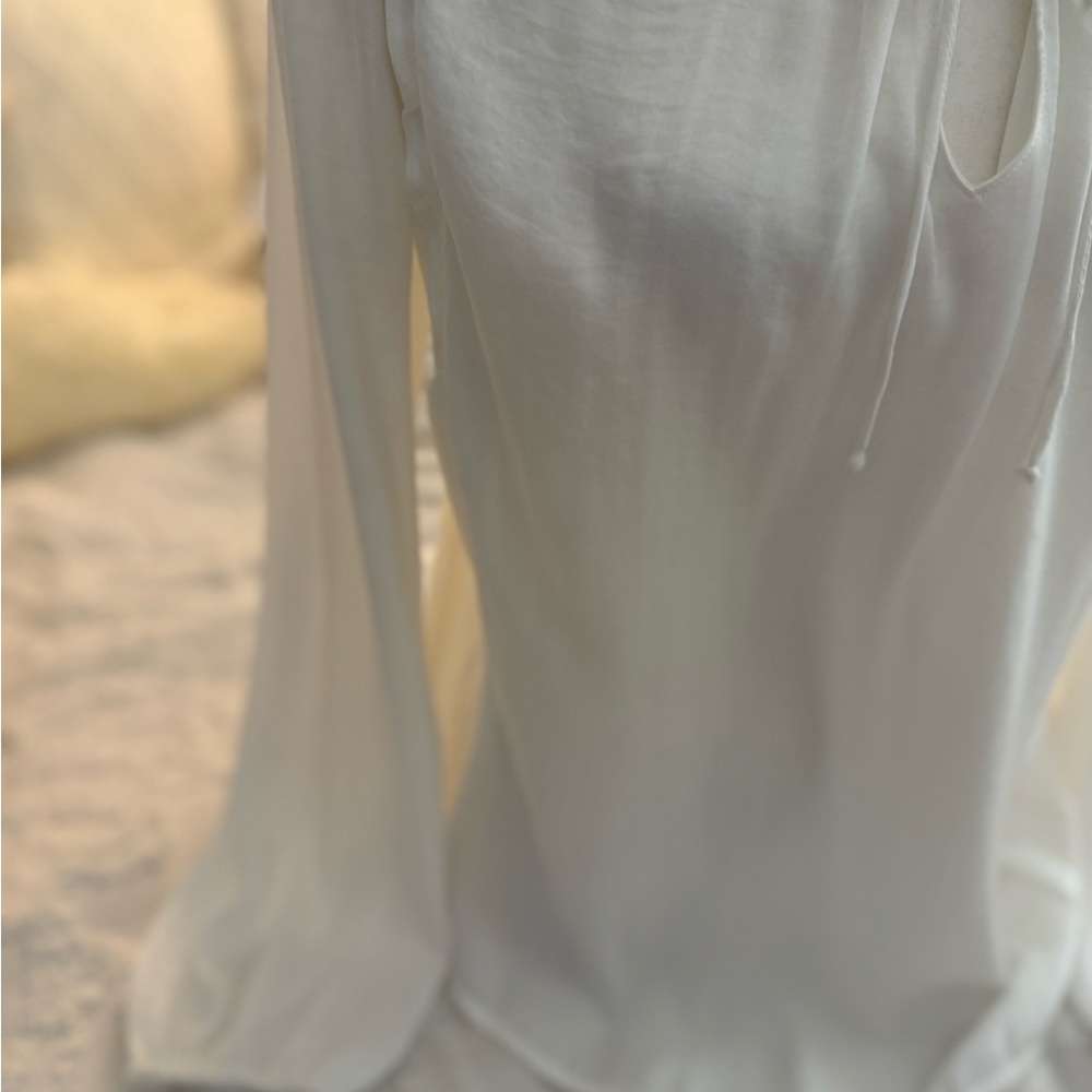 Dolan White Ruffle Blouse - Picture 4 of 7